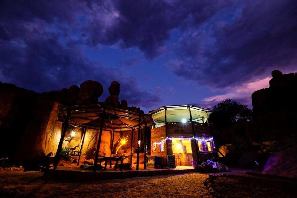 Hotel Madisa Camp Kalkbron Esterno foto